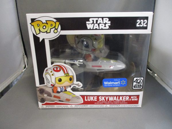 Funko Pop! Star Wars #232 Luke Skywalker with X-Wing