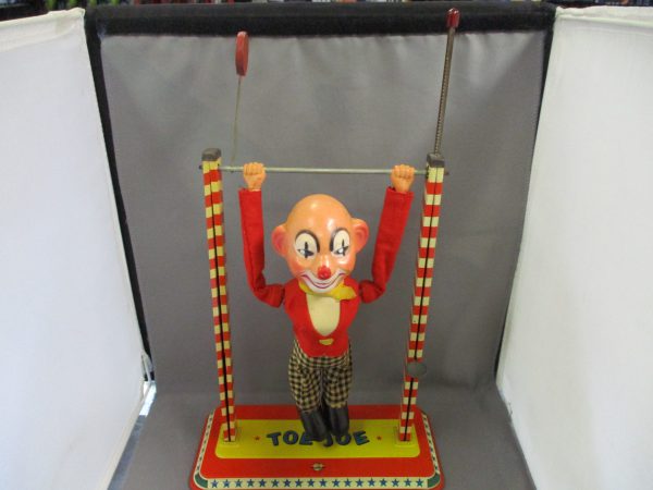 1950's Toe Joe Acrobatic Clown