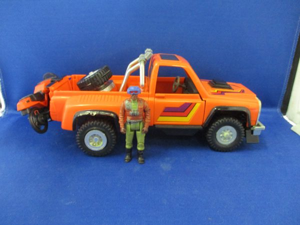 M.A.S.K. Firecracker W/ Hondo McLean