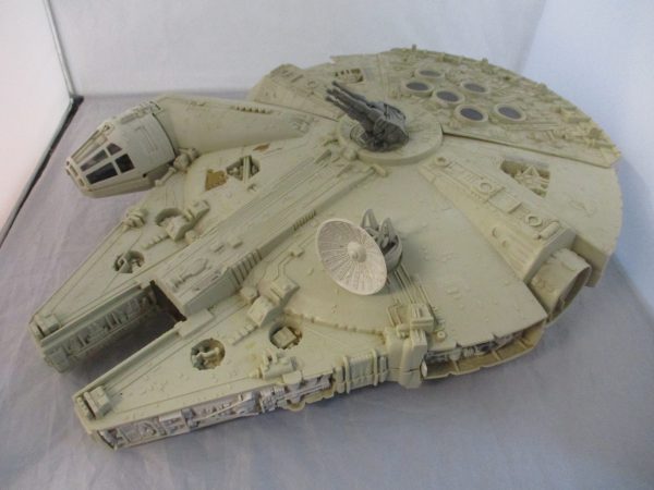 Kenner Millennium Falcon