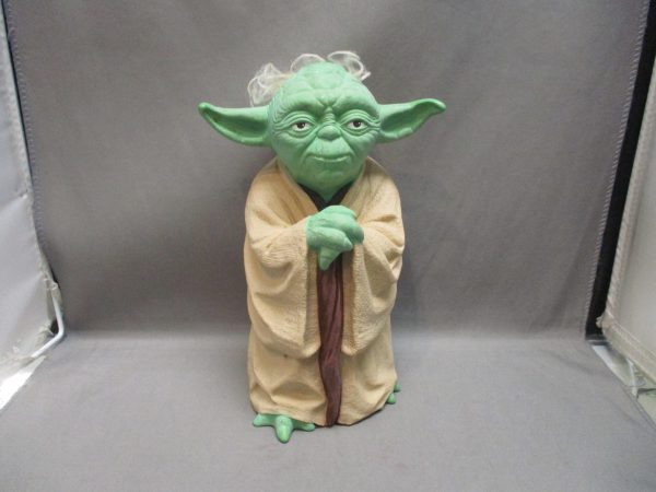 Star Wars 1981 Yoda Hand Puppet