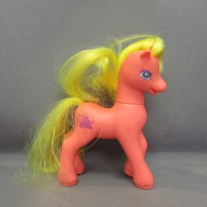 My Lil Pony G2 Year 1 Secret Surprise Friends Berry Bright