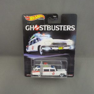 Hot Wheels Premium Ghostbusters Ecto-1 1/64 Real Rider