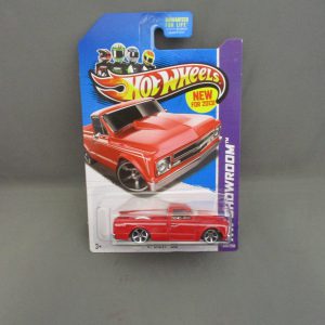 Hot Wheels HW Showroom #170 67' Chevy C10