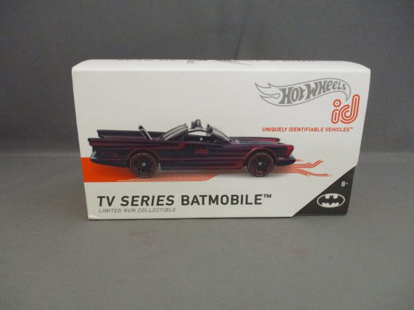 Hot Wheels 1:64 1966 TV Series Batmobile