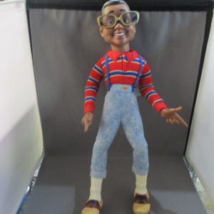 Hasbro Family Matters Steve Urkel Talking Doll