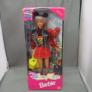 1997 Disney Fun Barbie #18970