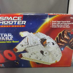 Milton Bradley Star Wars Millennium Falcon Blaster Space Foam Disc Shooter 1996