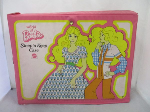 World Of Barbie Sleep N' Keep Case