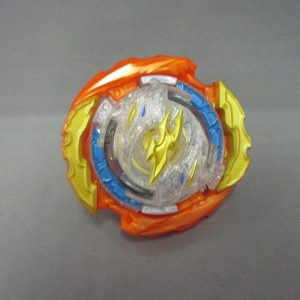 Beyblade Quaddrive Cyclone Roktavor R7