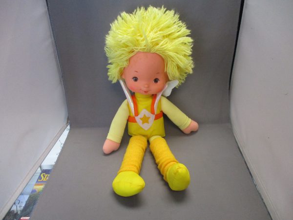Rainbow Brite 15" Canary Yellow