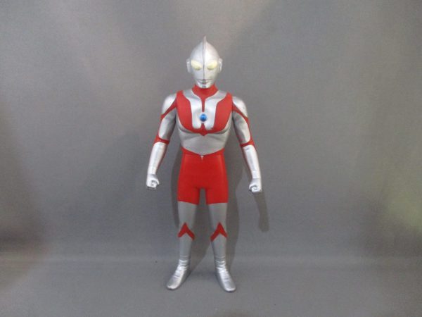 2000 Bandai Ultra Hero Ultraman