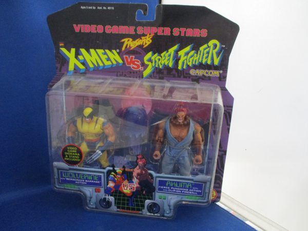 Toybiz X-Men Vs. Street Fighter Wolverine Vs. Akuma