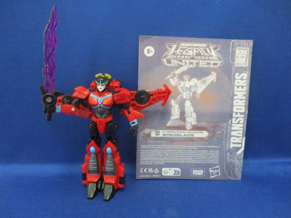 Legacy United Cyberverse Universe Windblade