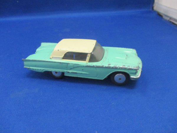Corgi Toys 214 Ford Thunderbird