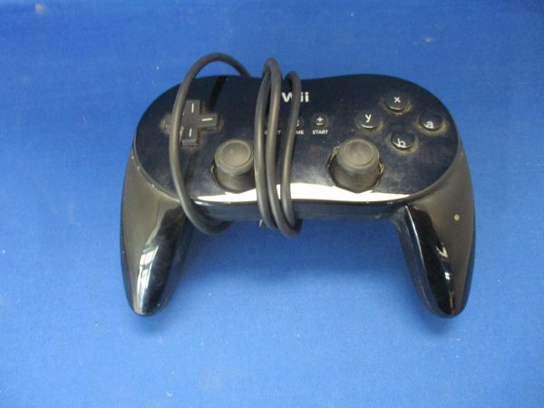 Nintendo Wii Black Classic Controller