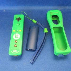 Nintendo Wii Luigi Remote