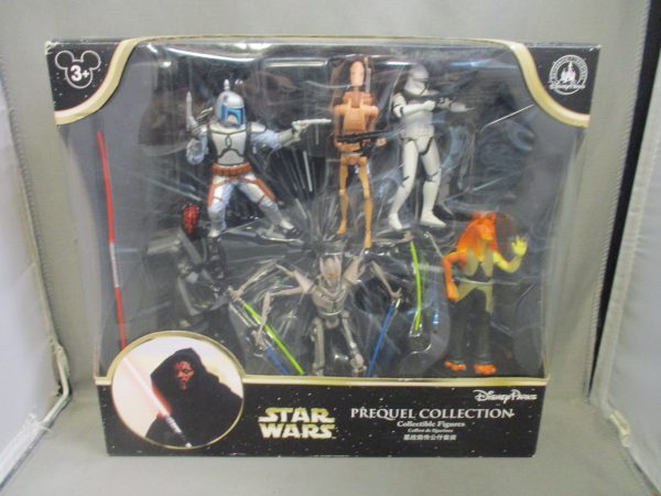 Disney PArks Prequel Collection Collectible Figures 6 pack