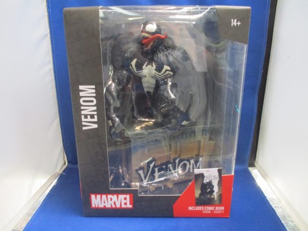 McFarlane Toys Marvel Venom Statue