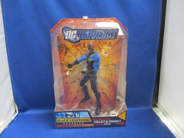 DC Universe Classics Wave 5 Black Lightning