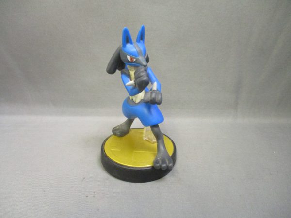 Amiibo Super Smash Bros. Locario