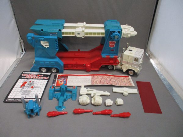 G1 Ultra Magnus (Rubber Wheel)