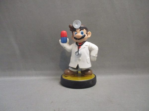 Amiibo Dr. Mario