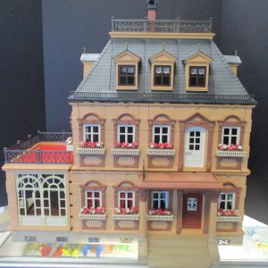 Playmobil 5300 Victorian Mansion and Furniture Sets