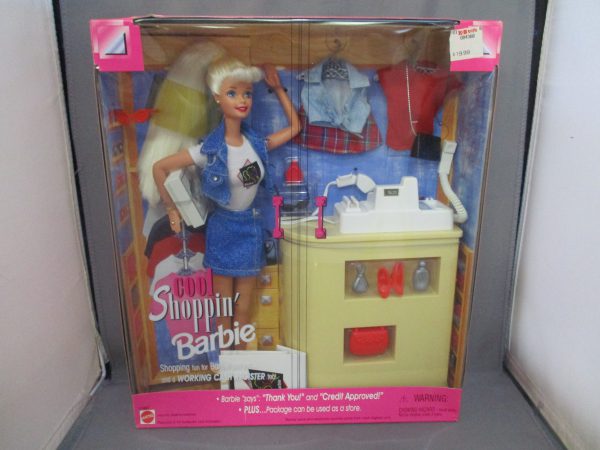 Barbie #17487 Cool Shoppin Barbie