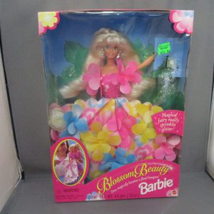 Barbie #17032 Blossom Beauty Barbie
