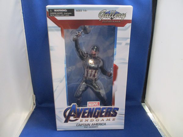 Diamond Select Gallery Diorama Avengers Endgame Captain America
