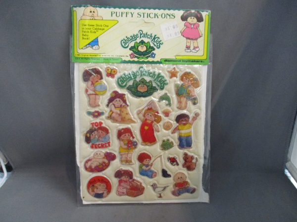 Cabbage Patch Kids Puffy Stick-Ons Trip to the Beach and Kids Picnic