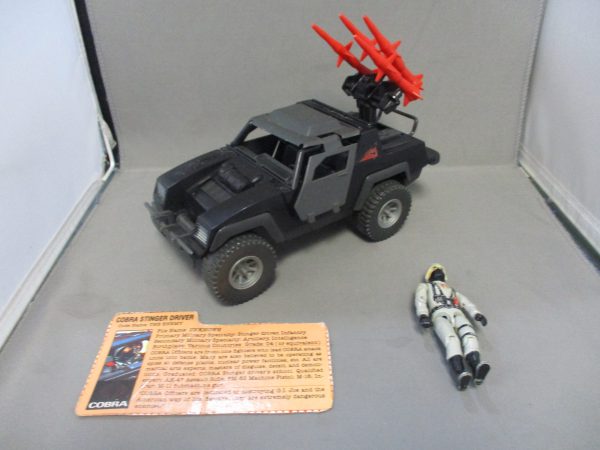 G.I. Joe Cobra Stinger with Driver