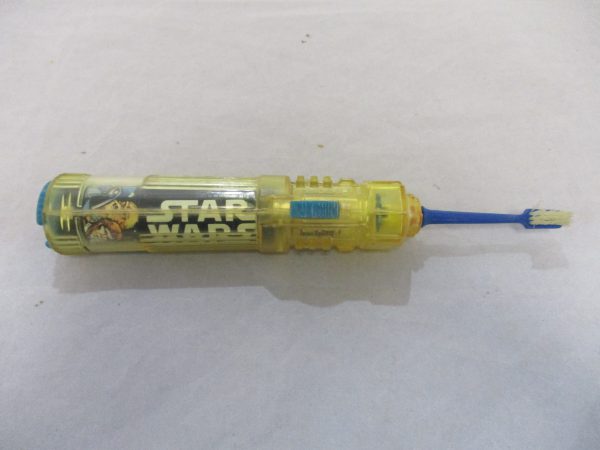 Star Wars Battery Powered Toothbrush 1977