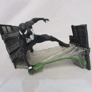 Diamond Select Gallery Black Suit Spider-Man PVC Statue