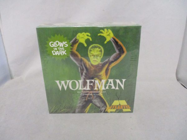 Atlantis Toy and Hobby Wolfman Model Kit