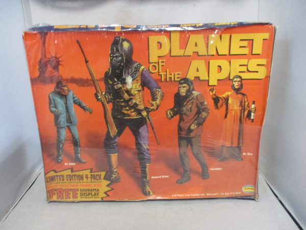 Aurora Planet of the Apes 4 pack model kit