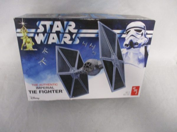 AMT Imperial Tie Fighter Model Kit