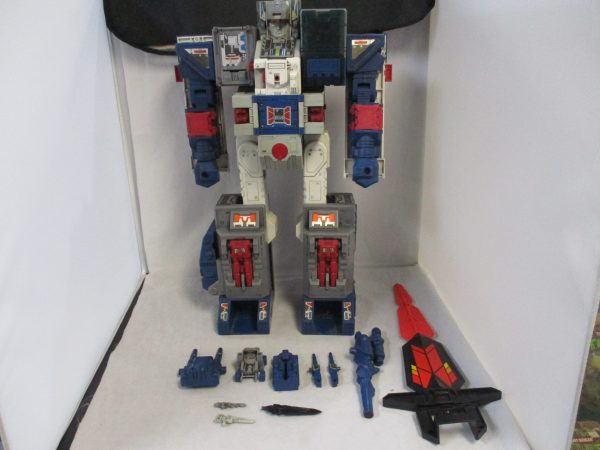 Transformers Encore Fortress Maximus