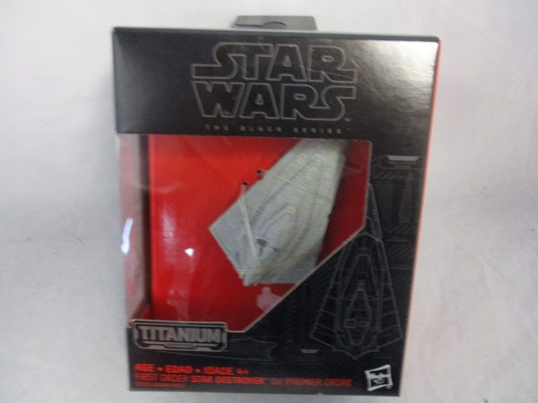 Black Series Titanium First Order Star Destroyer