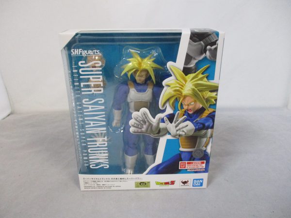 S.H. Figuarts Super Saiyan Trunks