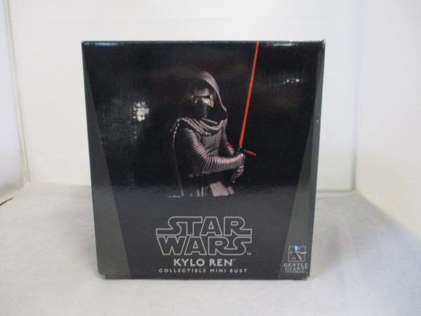 Gentle Giant Kylo Ren Mini Bust