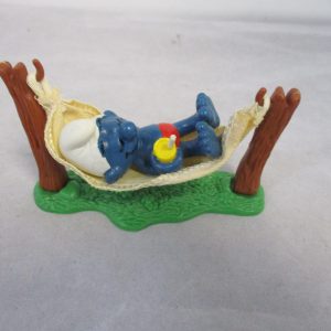 Schleich Smurfs Smurf in Hammock