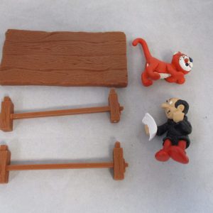 Schleich Smurfs Gargamel and Table