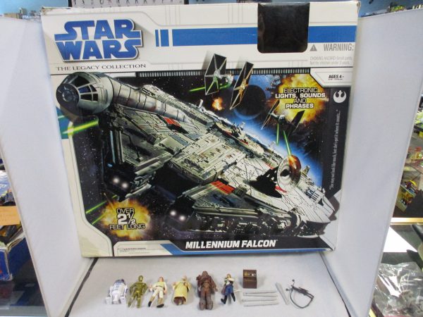 Legacy Collection Millennium Falcon