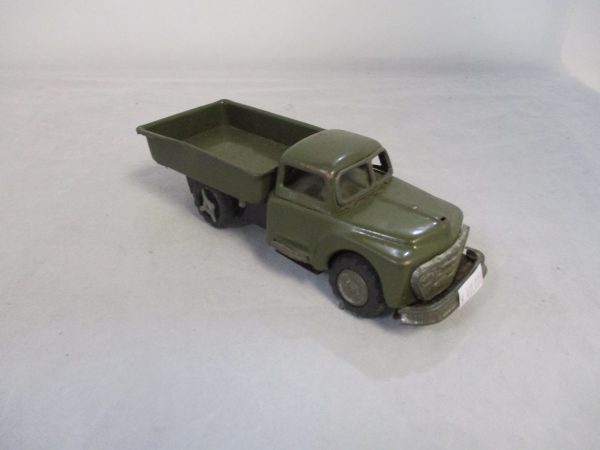 1950's U.S Army Personal Carrier Tin Truck