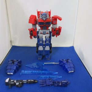 Combiner Wars Optimus Prime W/ Primo Vitalis Upgrade Kit