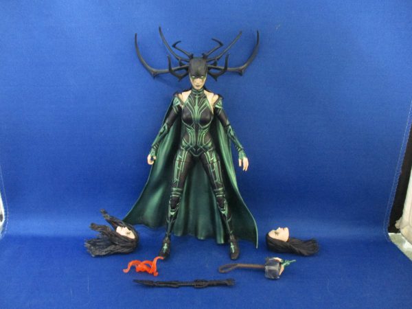 Marvel Legends Hela