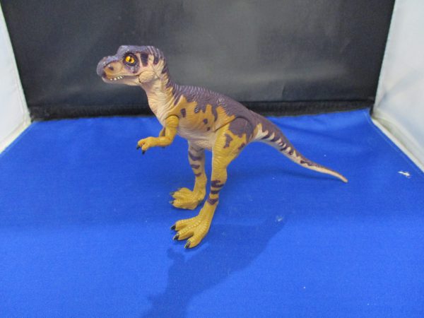 Jurassic Park Lost World T-Rex Jr.