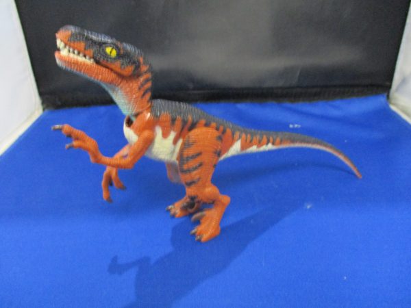 Jurassic Park Lost World Velociraptor JP06